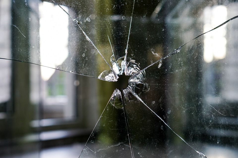 Window Glass Repair Auckland, How To Fix A Broken Window